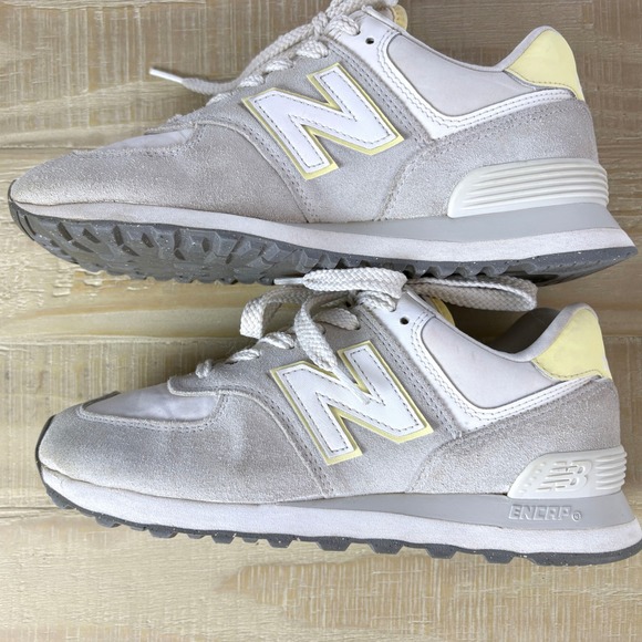 New Balance 574 Sneakers Womens Light Grey Retro Yellow Suede 7.5 - Picture 3 of 6